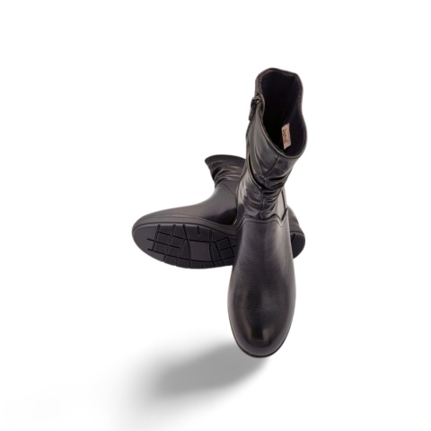 Botki Jana 8-25721-45 czarne marszczone